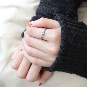 DA120 - Stainless Steel Ring High polished (no plating) Women AAA Grade CZ Sea Blue