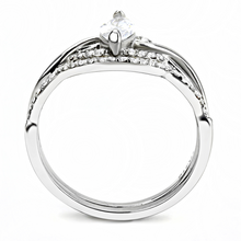 DA133 - Stainless Steel Ring High polished (no plating) Women AAA Grade CZ Clear
