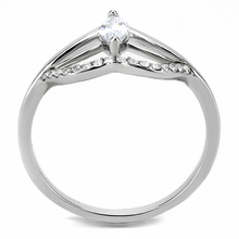 DA248 - Stainless Steel Ring High polished (no plating) Women AAA Grade CZ Clear