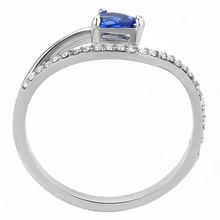 DA273 - Stainless Steel Ring High polished (no plating) Women Synthetic London Blue