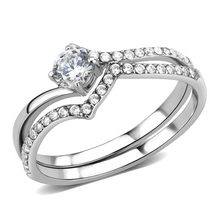 DA350 - Stainless Steel Ring High polished (no plating) Women AAA Grade CZ Clear
