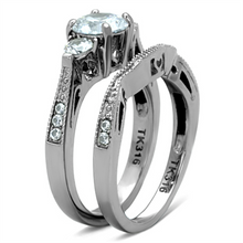 TK1W002 - Stainless Steel Ring High polished (no plating) Women AAA Grade CZ Clear