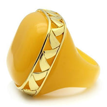 VL014 - Brass Ring IP Gold(Ion Plating) Women Synthetic Topaz