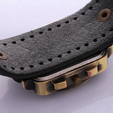 SKULL LOOK...!!!! Watches Vintage Quartz Analog Punk Watch